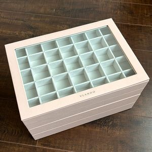 Organizer // Faux-Leather Jewelry Box